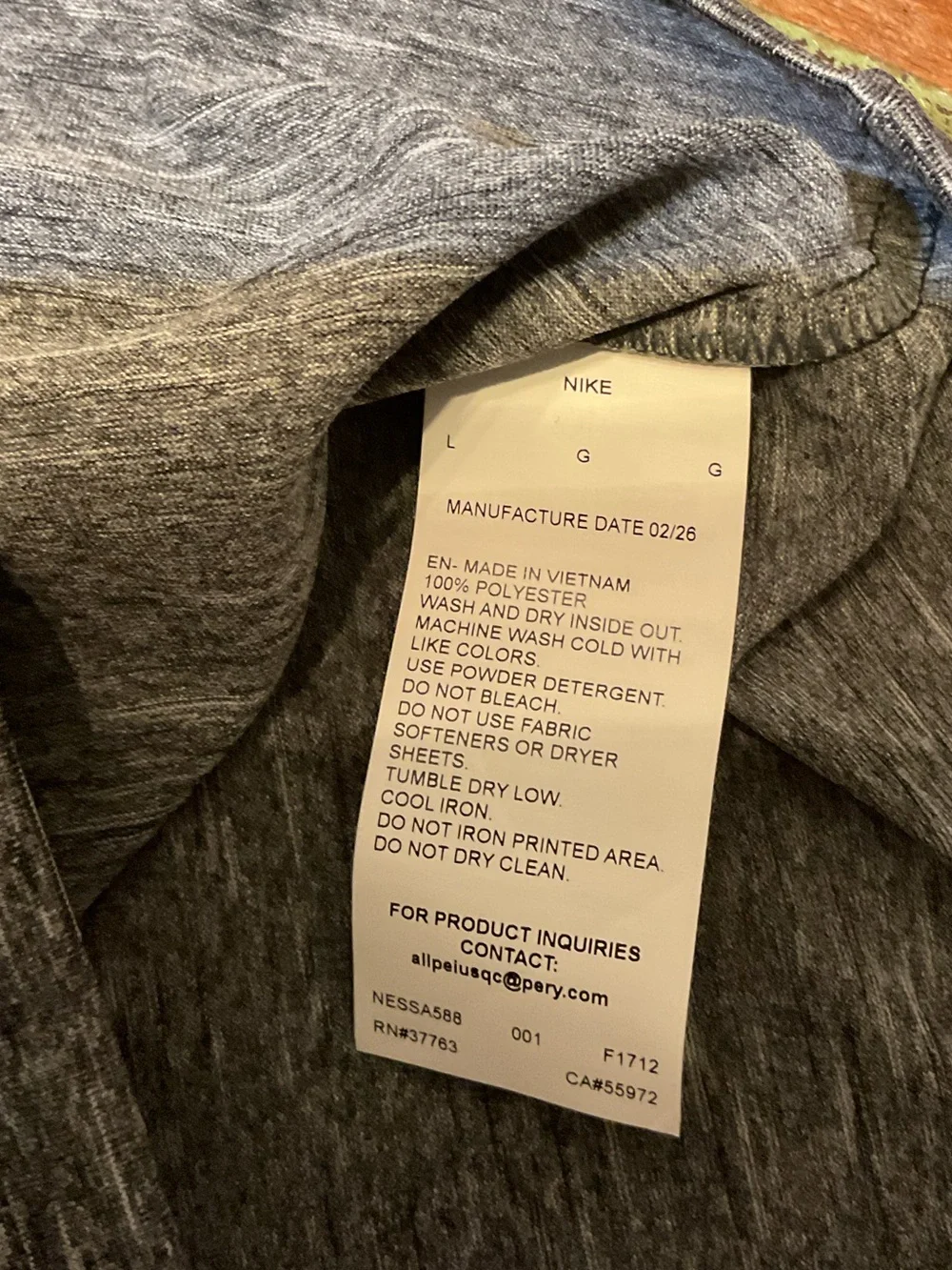 NWT Nike Men’s Swim Shirt
